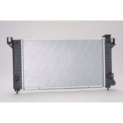 CHRYSLER TOWN & COUNTRY RADIATOR (2.4L/3.0L/3.3L/3.8L)(Outlet On Driver Side) OEM#4682976AB 1996-2000 PL#CH3010164
