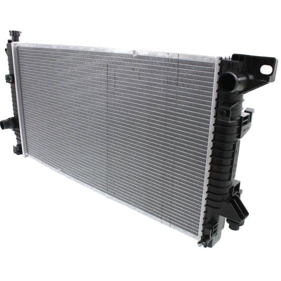 FORD TRUCKS & VANS FORD/PU (F150) SVT RAPTOR RADIATOR 5.4L/V8 (STD DUTY) OEM#9L3Z8005A 2010 PL#FO3010287