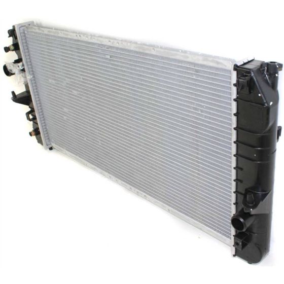 BUICK LE SABRE (FWD) RADIATOR 3.8/V6 W/O SENSOR OEM#52487030 2000-2005 PL#GM3010112