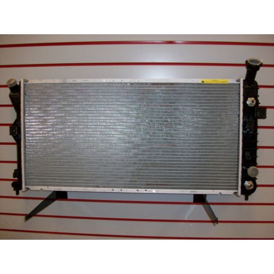 BUICK CENTURY RADIATOR (W/Metric TOC Connect) OEM#89018542 2000-2005 PL#GM3010432